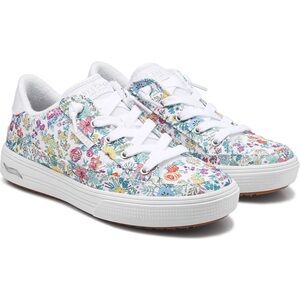 NWOB Skechers Women's Arch Fit Arcade Meet Ya There Sneakers White Floral Size 9